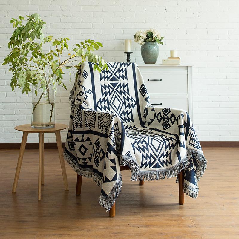 Geometric Cotton Throw Blanket – 230x250cm